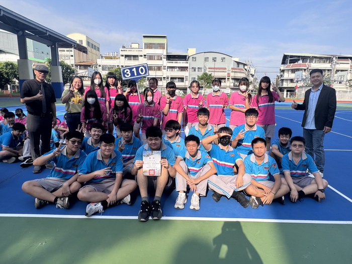 第3名 310